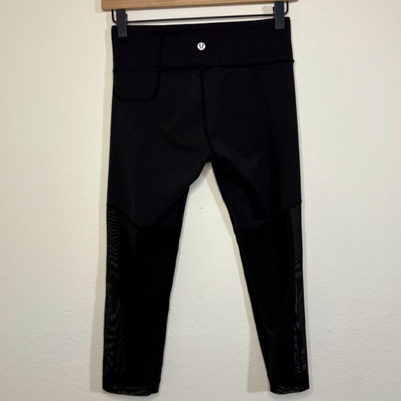 Lululemon Breathe Easy Leggings size 4 - Picture 10 of 10